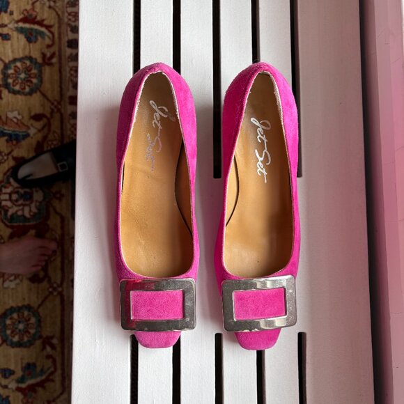 Pink stacked heel Pumps with Silver buckle - Picture 2 of 8